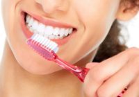 denti puliti per la tua salute